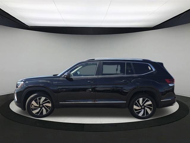 2026 Volkswagen Atlas SEL photo 4