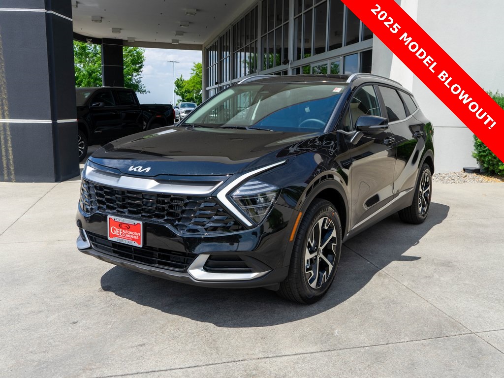 2025 Kia Sportage Hybrid EX photo 3