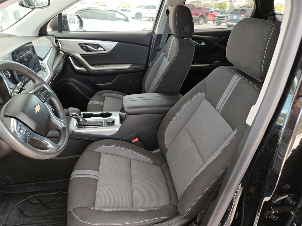 2023 Chevrolet Blazer 2LT photo 25