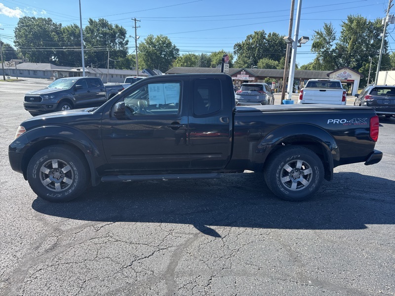 2011 Nissan Frontier PRO-4X photo 4