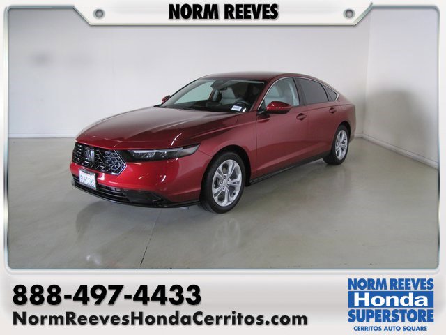 2024 Honda Accord LX's photo