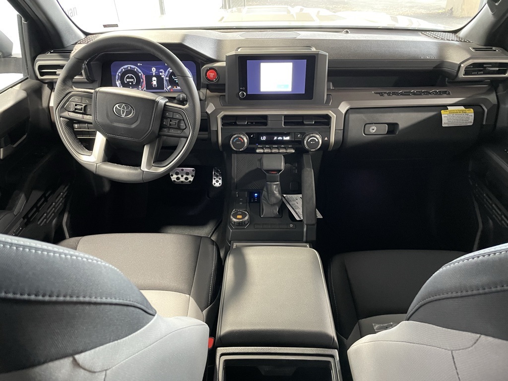 2025 Toyota Tacoma SR5 photo 20