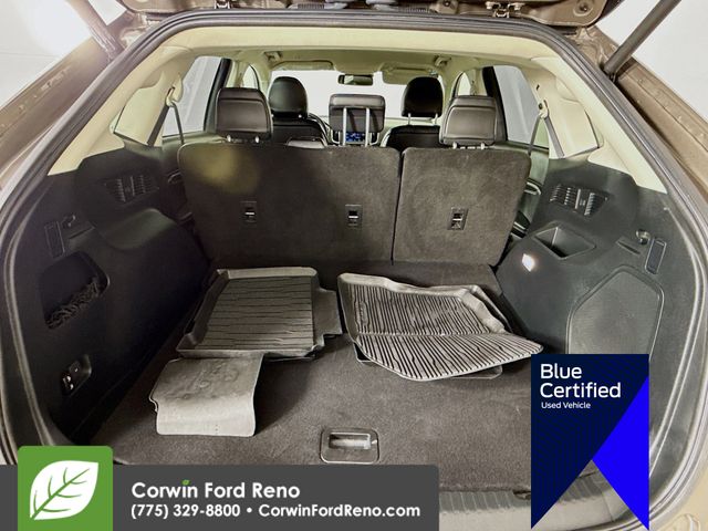 2019 Ford Edge Titanium photo 21