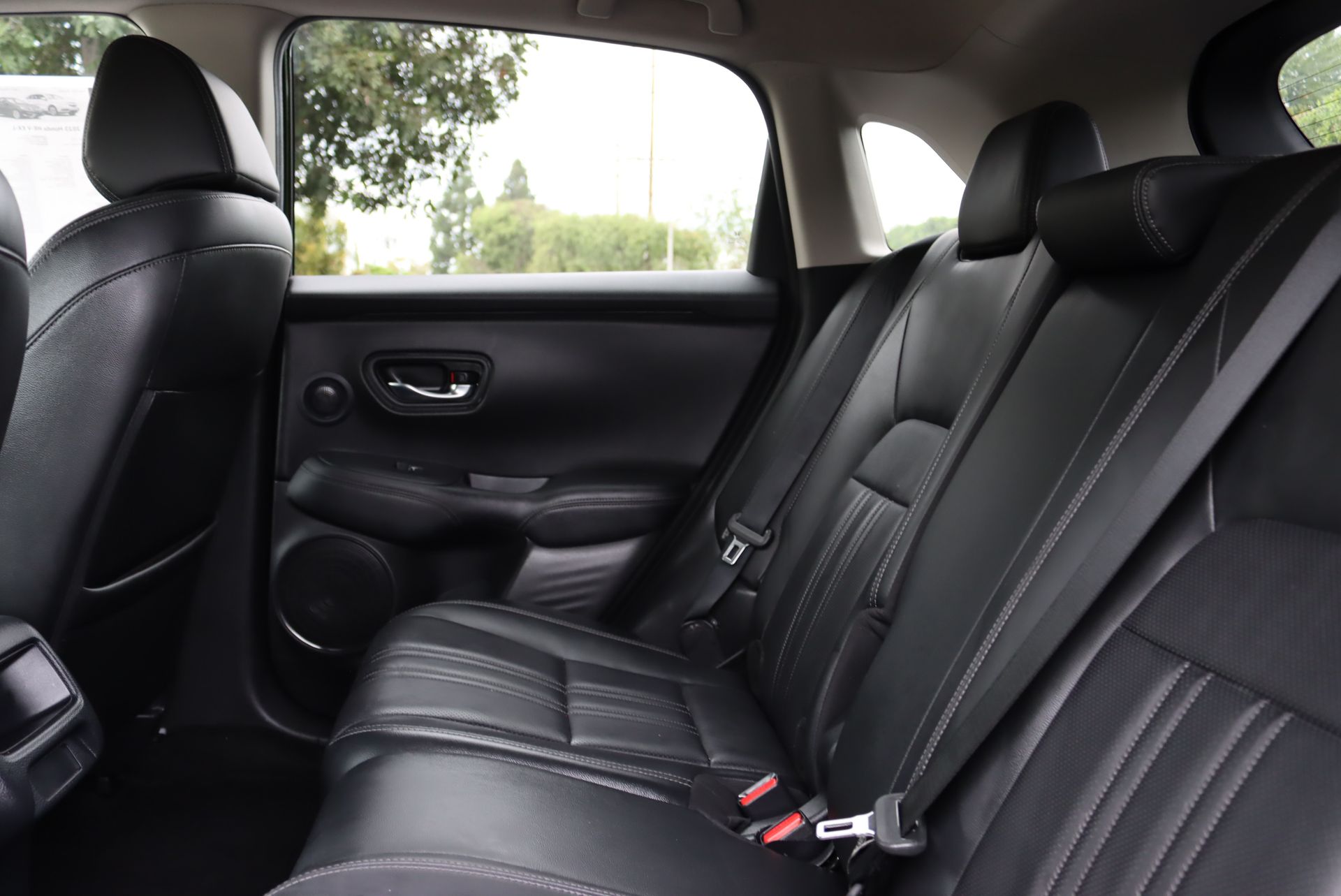2023 Honda HR-V EX-L photo 16