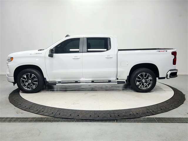 2024 Chevrolet Silverado 1500 RST photo 4