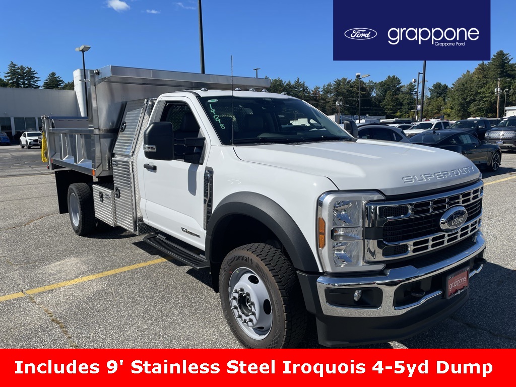 2025 Ford F-550 Super Duty Chassis Cab XL's photo