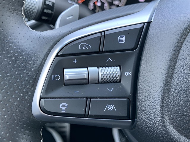 2025 Genesis G70 2.5T photo 23