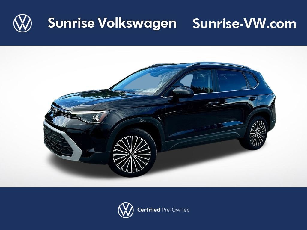 2025 Volkswagen Taos SE's photo