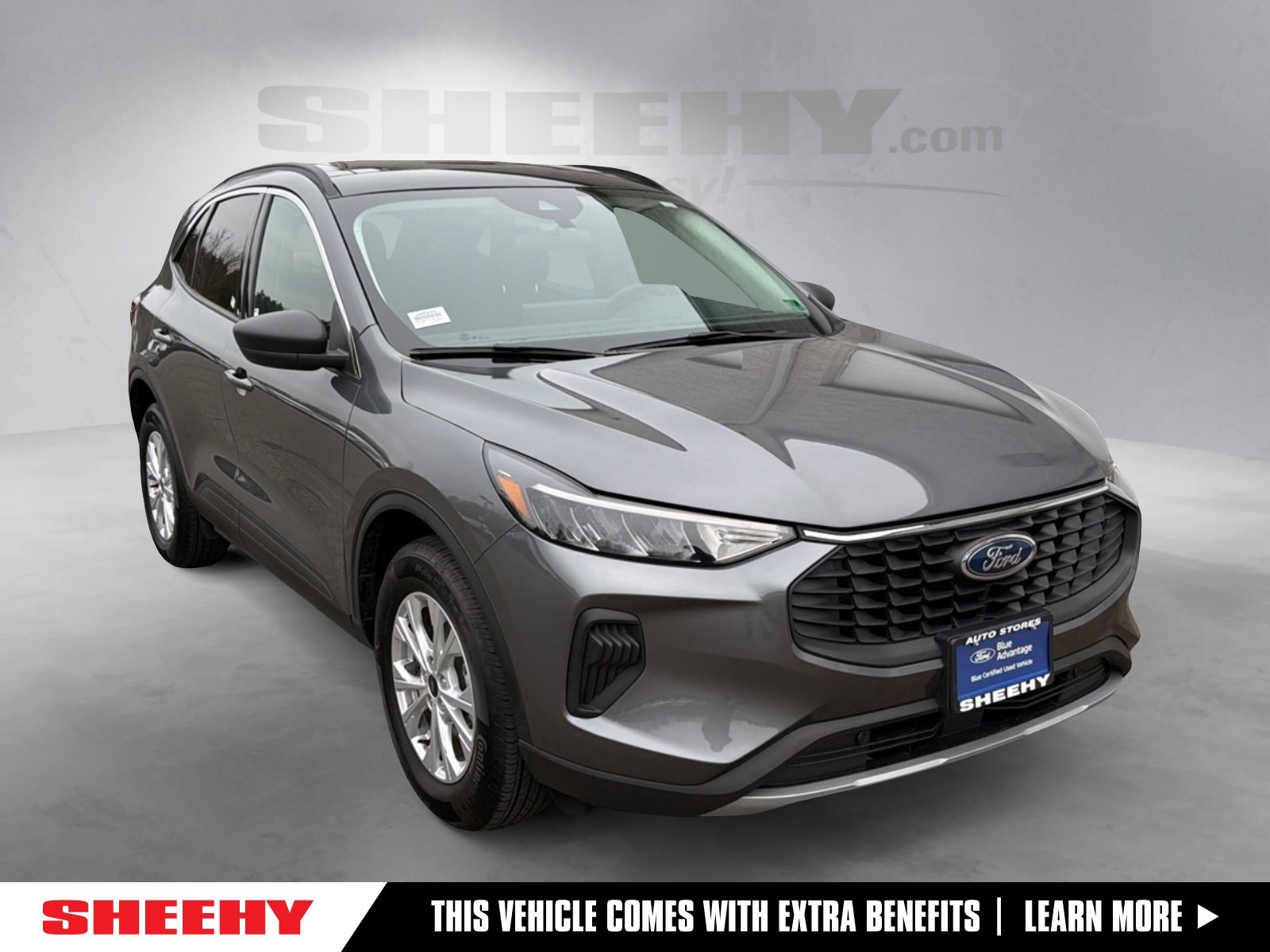 2024 Ford Escape Active's photo