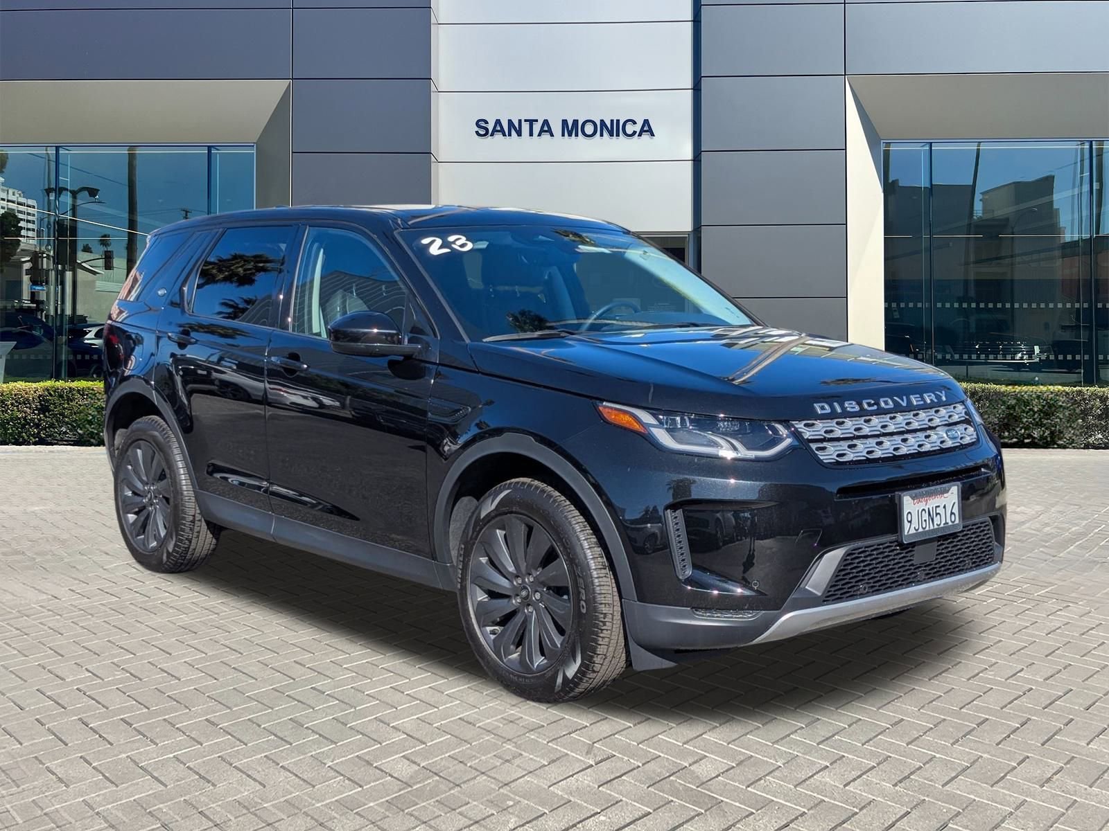 2023 Land Rover Discovery Sport SE photo 2
