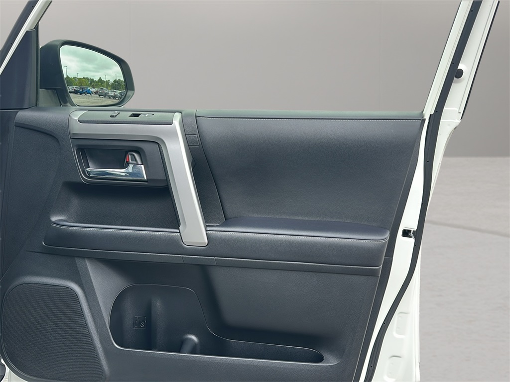 2022 Toyota 4Runner Limited photo 26
