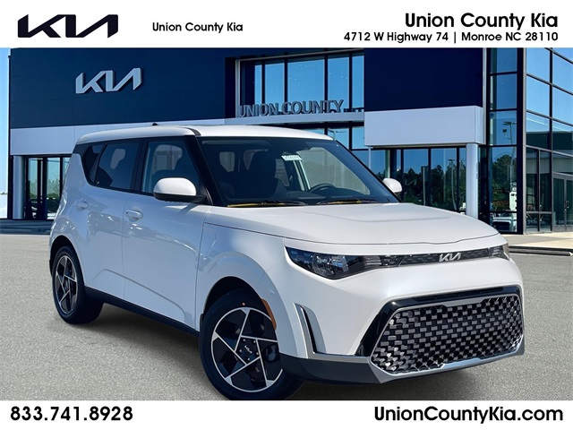 2025 Kia Soul EX's photo