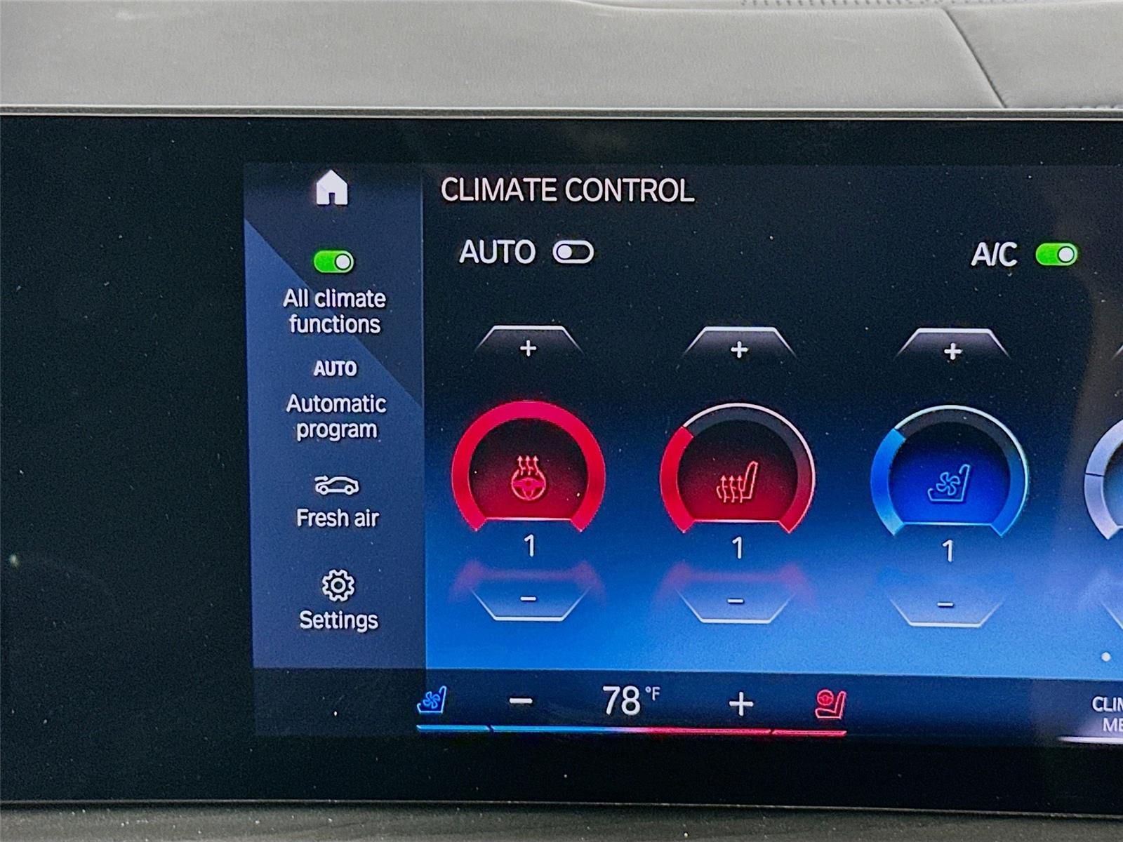 2023 Bmw X7 M60i photo 21