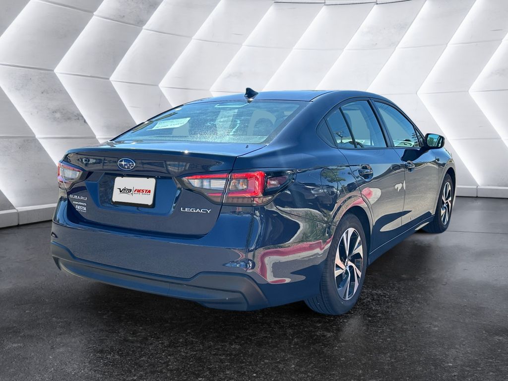 2025 Subaru Legacy Premium photo 4