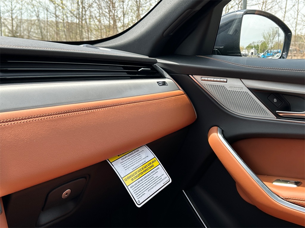 2026 Jaguar F-PACE P250 R-Dynamic S photo 19