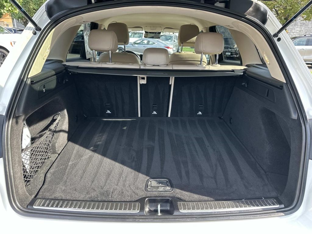 2022 Mercedes Benz GLC 300 4MATIC photo 26