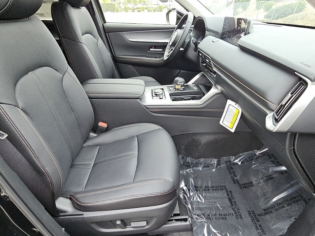 2025 Mazda CX-90 3.3 Turbo Preferred photo 2