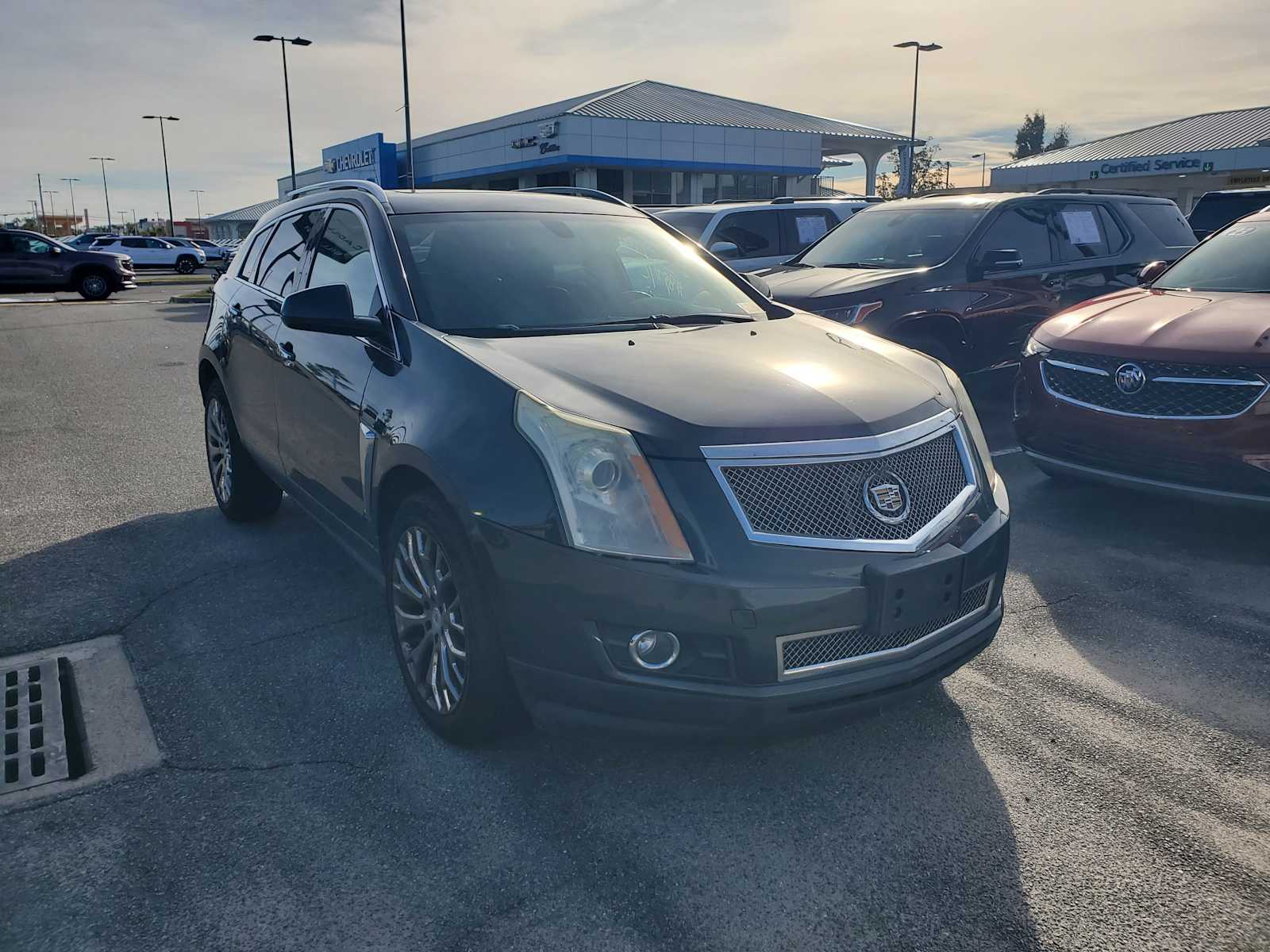 2016 Cadillac SRX Performance Collection's photo