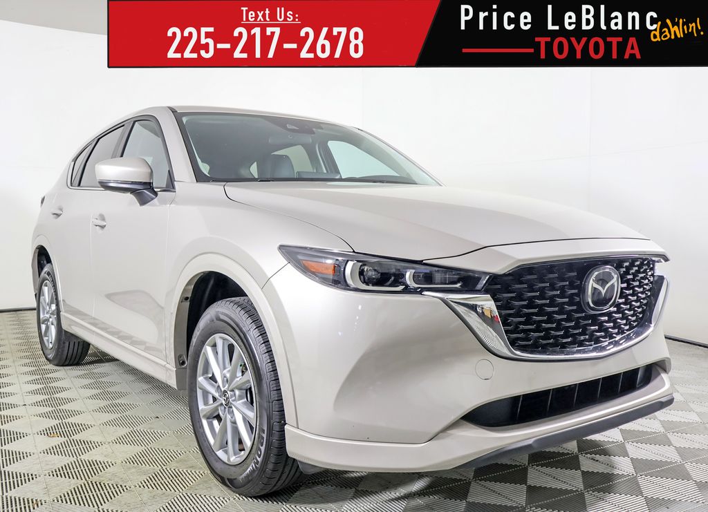 2024 Mazda CX-5 S Select Package's photo