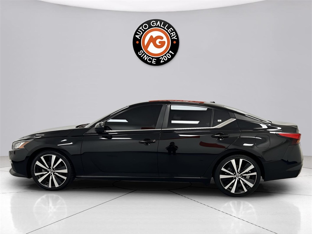 2021 Nissan Altima 2.5 SR photo 4