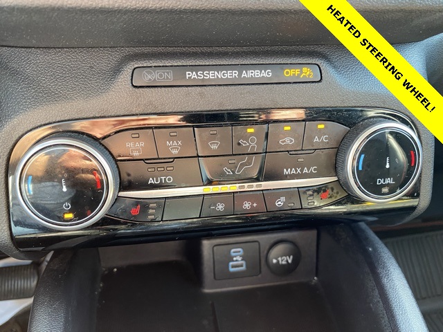 2022 Ford Escape SEL photo 36