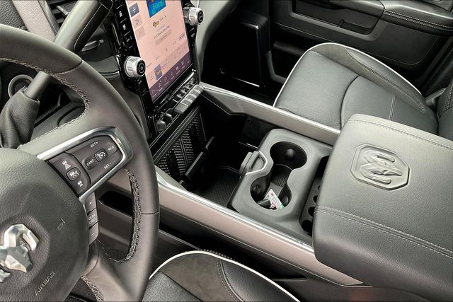 2025 Ram 2500 Laramie photo 8
