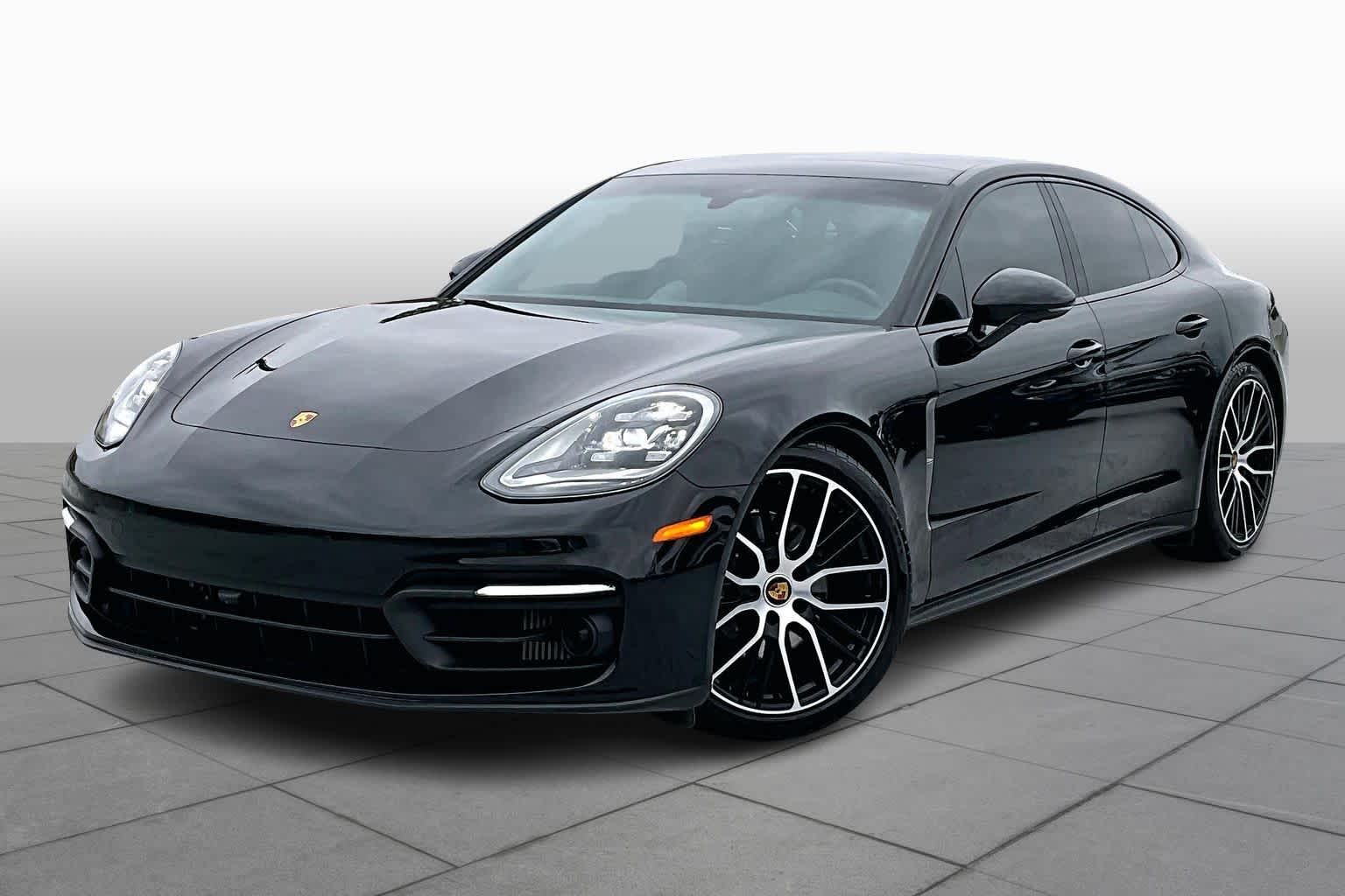 2023 Porsche Panamera Platinum Edition's photo