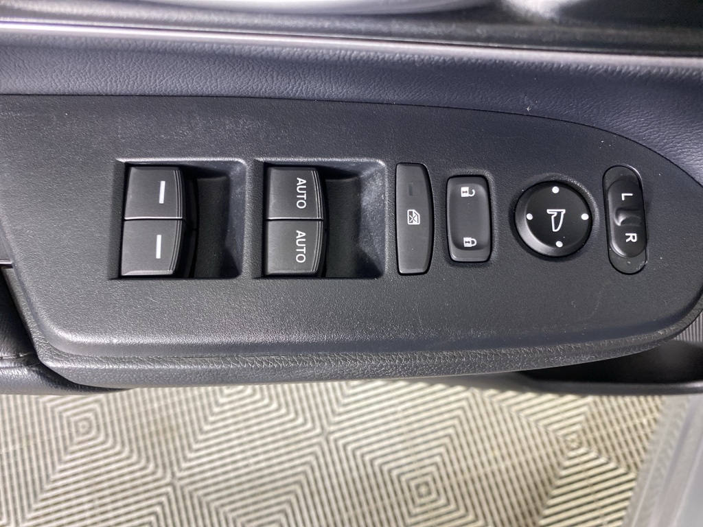 2018 Honda CR-V EX-L photo 3