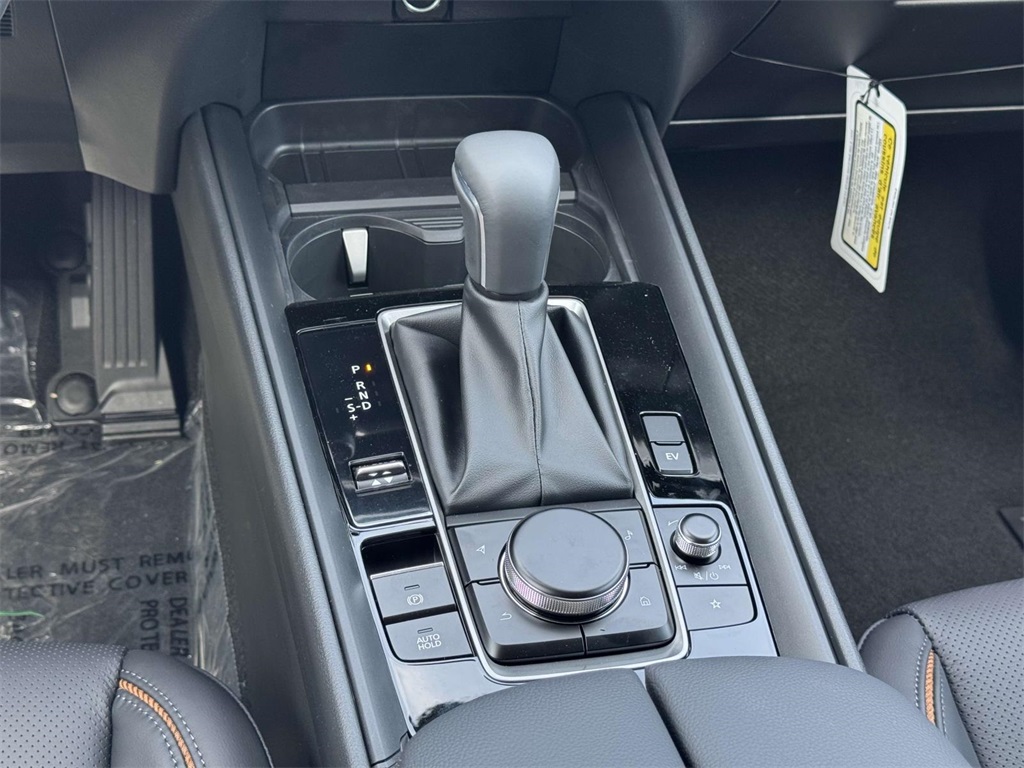 2025 Mazda CX-50 Premium photo 5