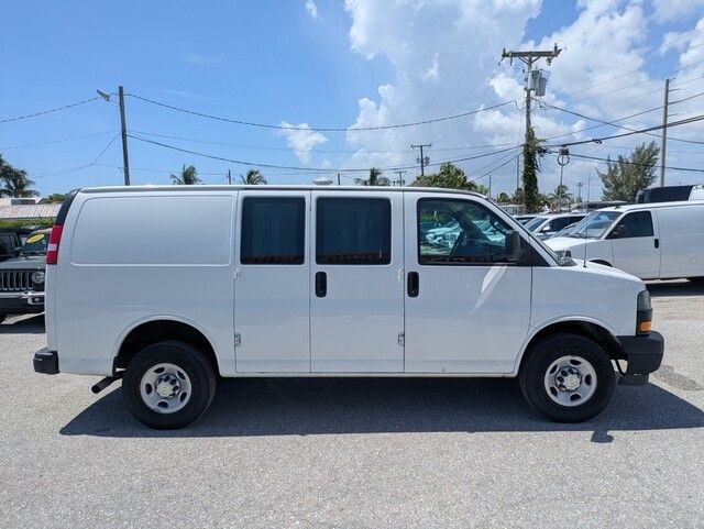 2021 Chevrolet Express 2500 Cargo photo 7