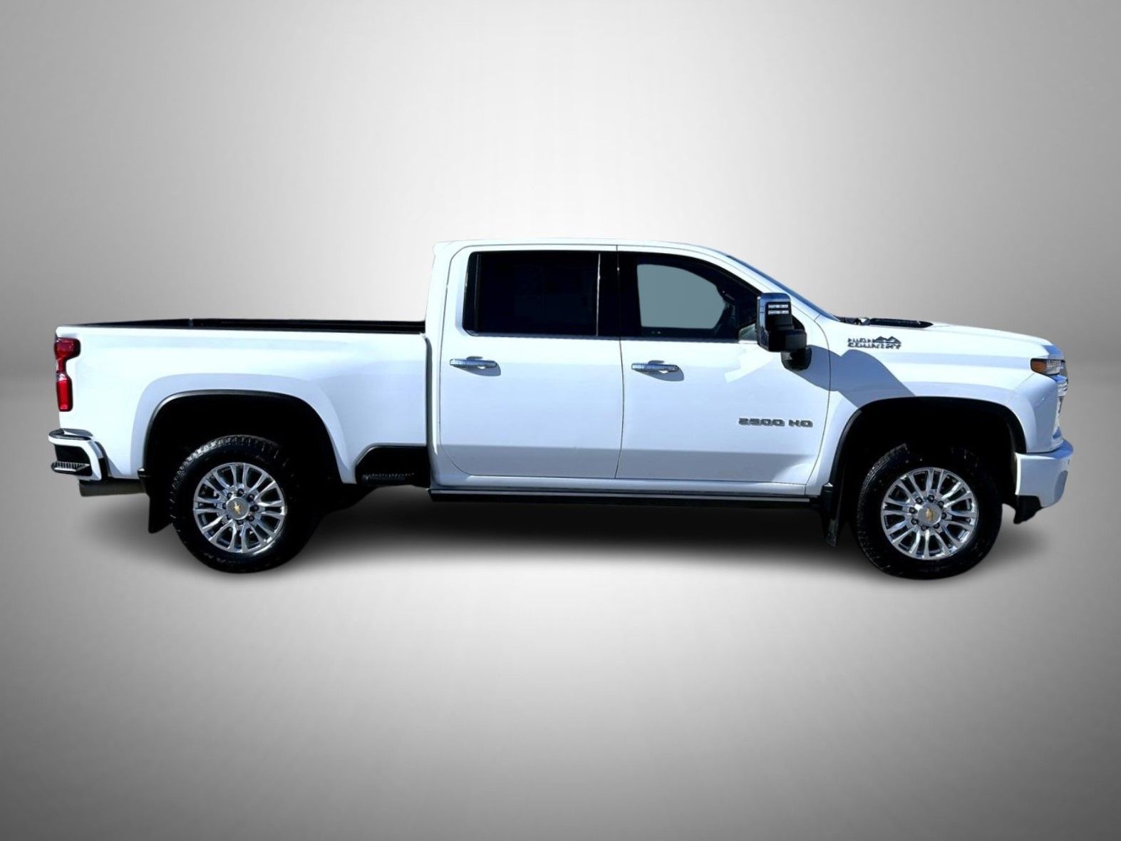 2023 Chevrolet Silverado 2500HD High Country photo 4