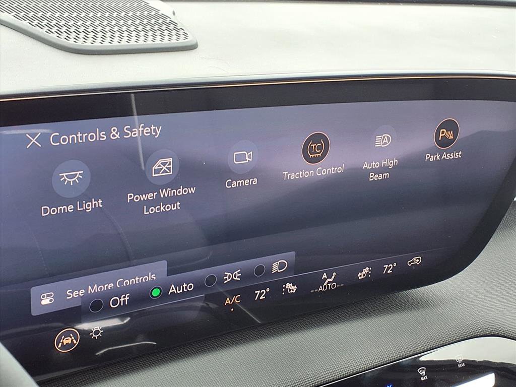 2026 Buick Enclave Sport Touring photo 3