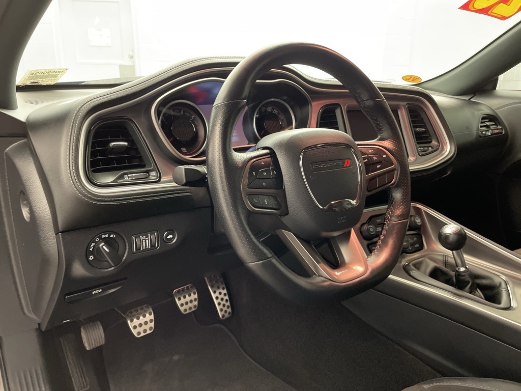 2020 Dodge Challenger R/T Scat Pack Widebody photo 9