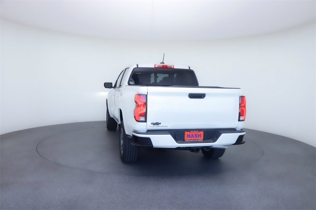 2026 Chevrolet Colorado LT photo 5