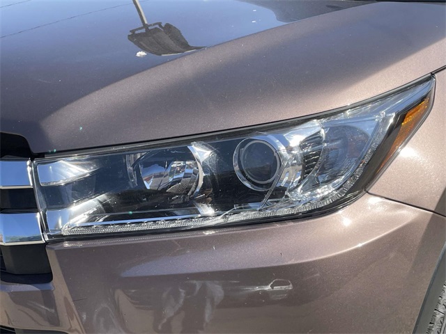 2017 Toyota Highlander Limited Platinum photo 8