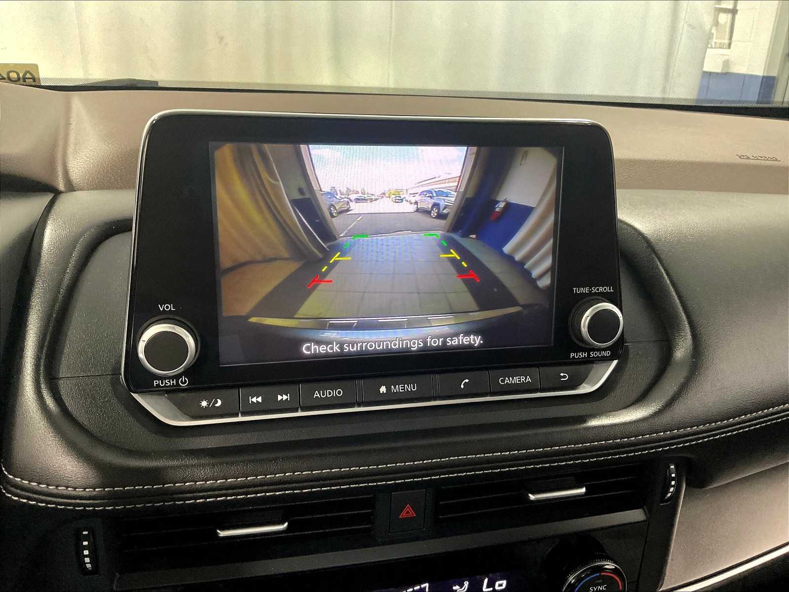2023 Nissan Rogue SV photo 19