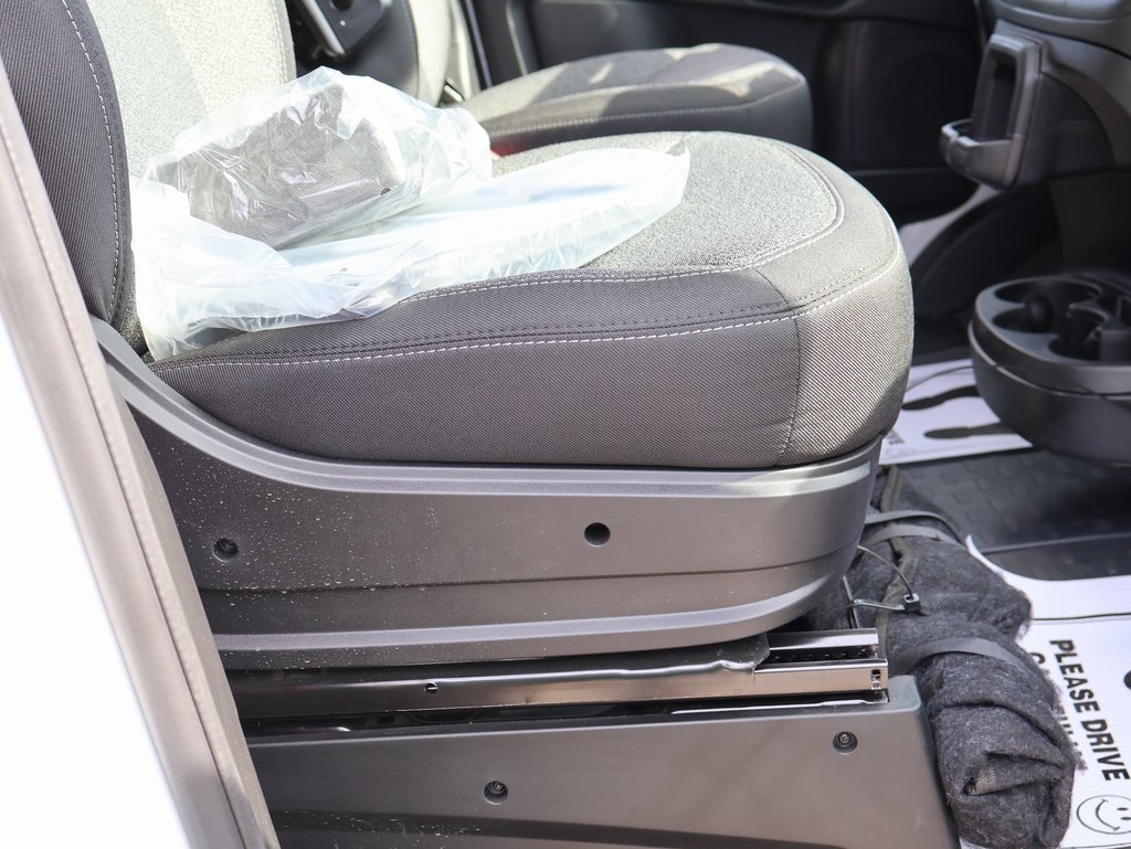 2025 Ram ProMaster 2500 photo 8