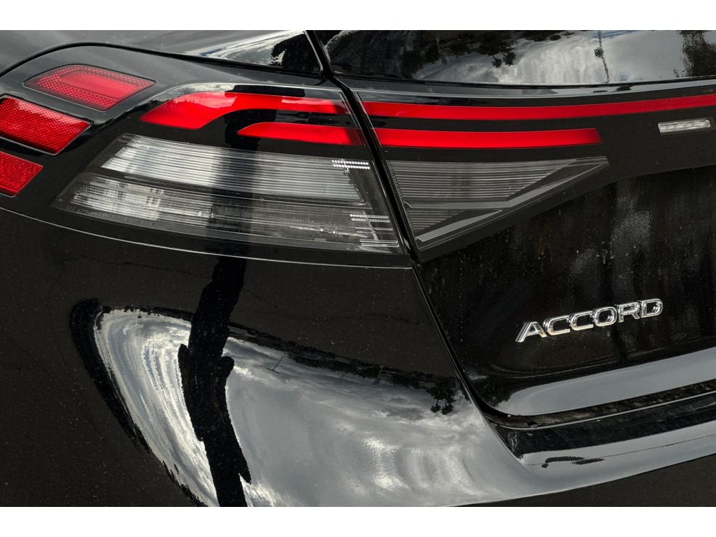 2025 Honda Accord LX photo 30