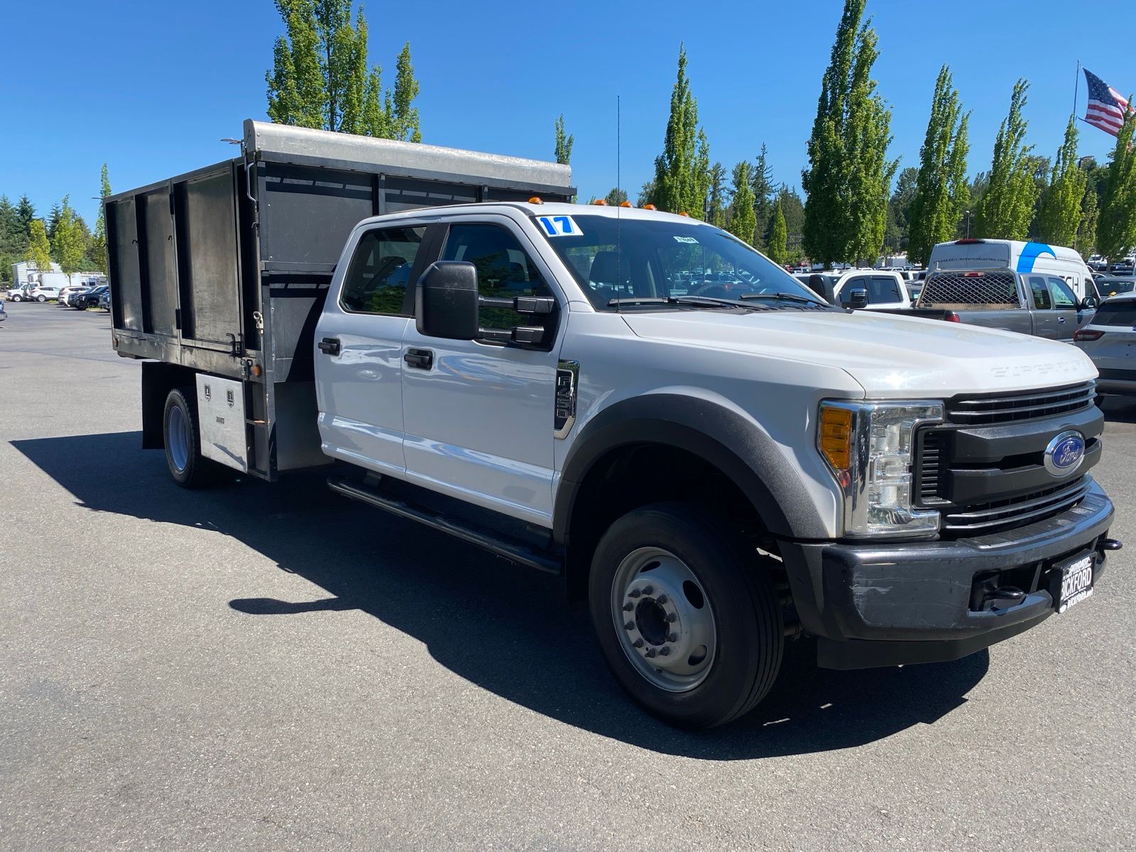2017 Ford F-450 photo 3