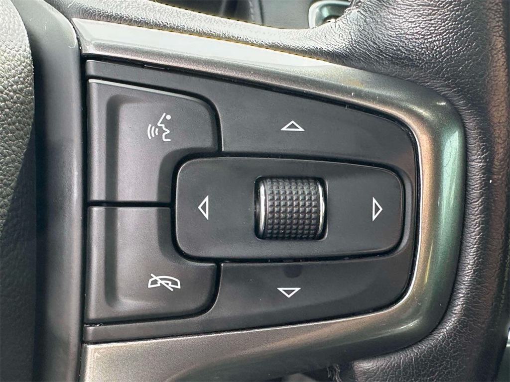 2021 Chevrolet Suburban Z71 photo 21