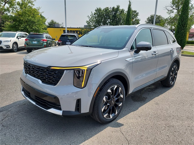 2026 Kia Sorento SX photo 6