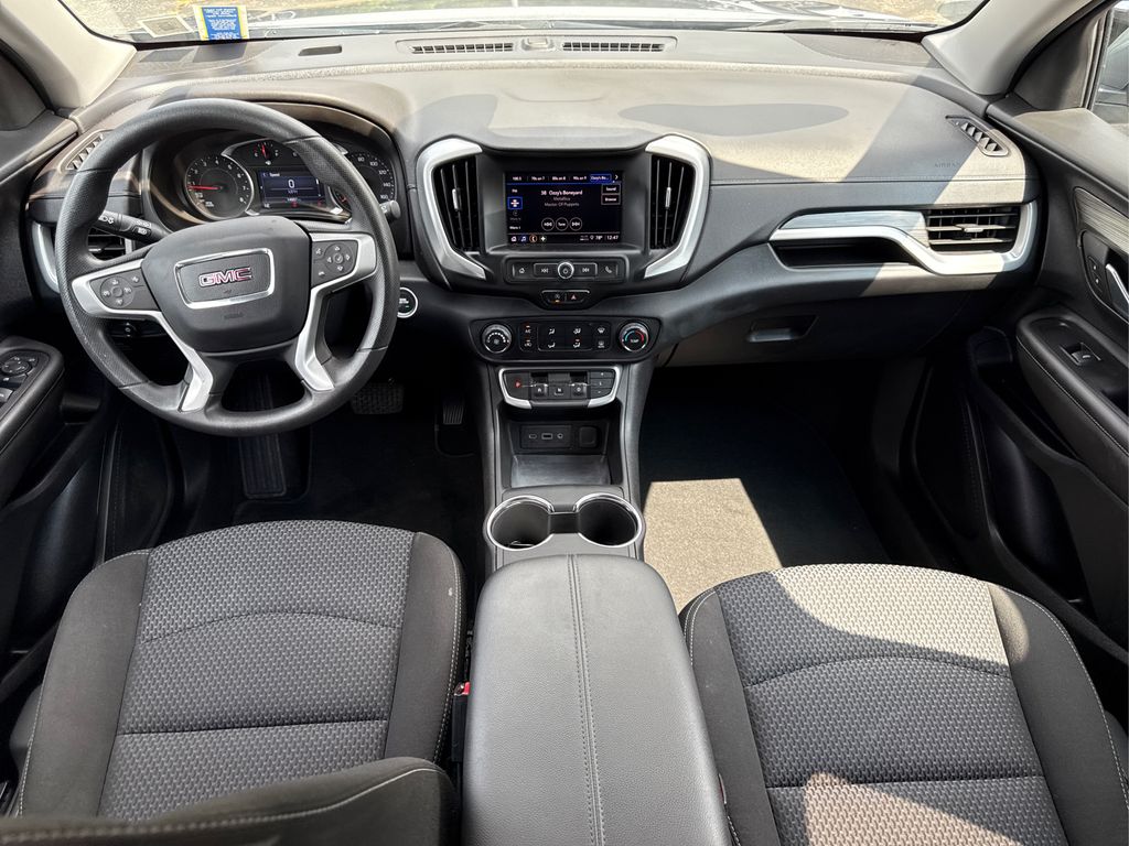 2023 Gmc Terrain SLE photo 19