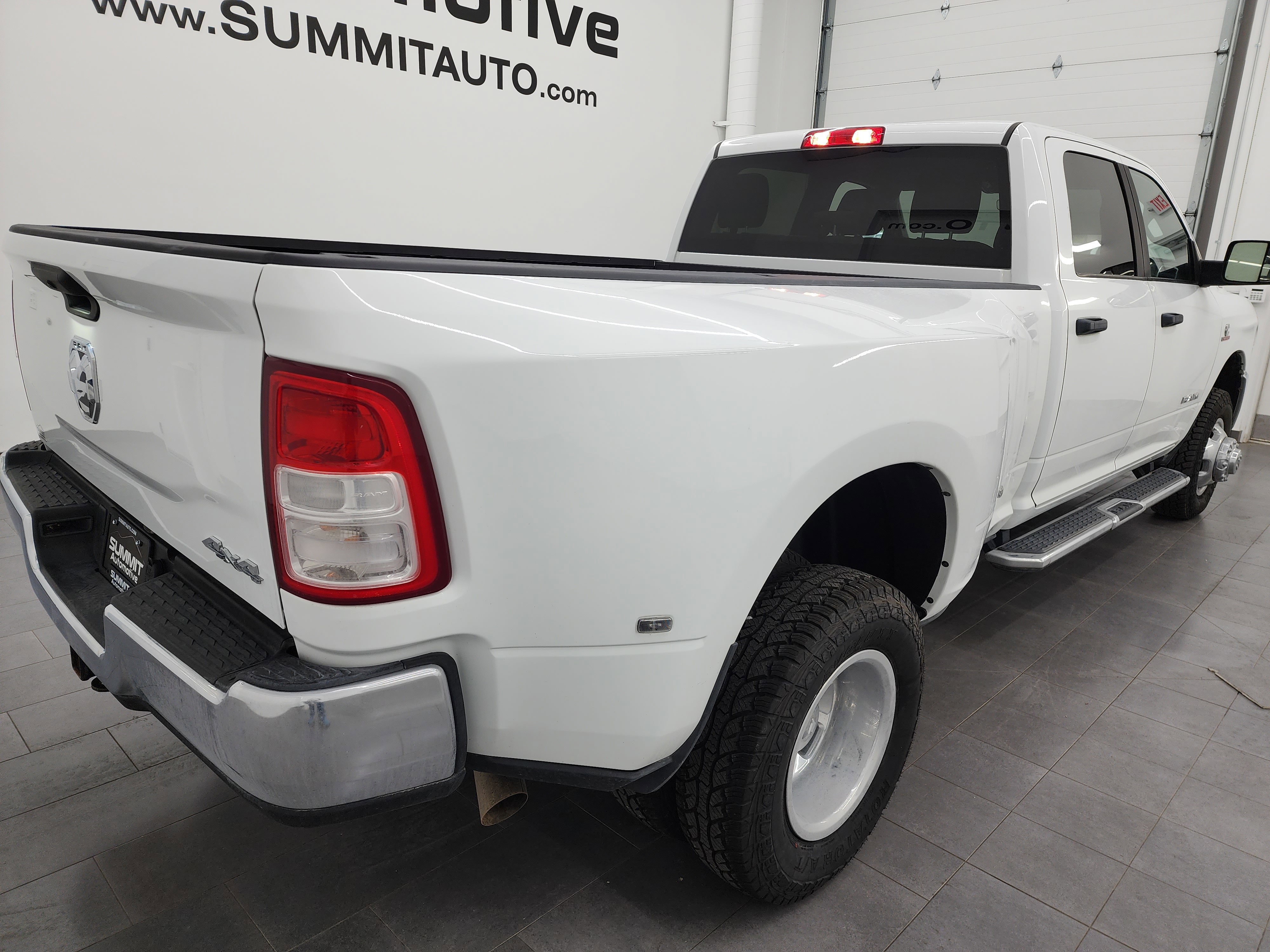 2022 Ram 3500 Big Horn photo 3