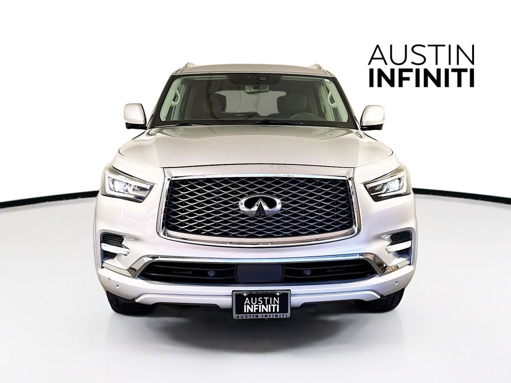 2020 Infiniti QX80 Luxe photo 2