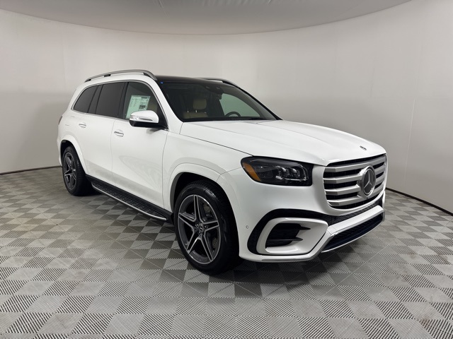 2026 Mercedes-Benz GLS Base's photo