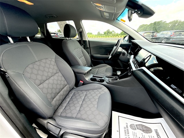 2021 Kia Niro LXS photo 20