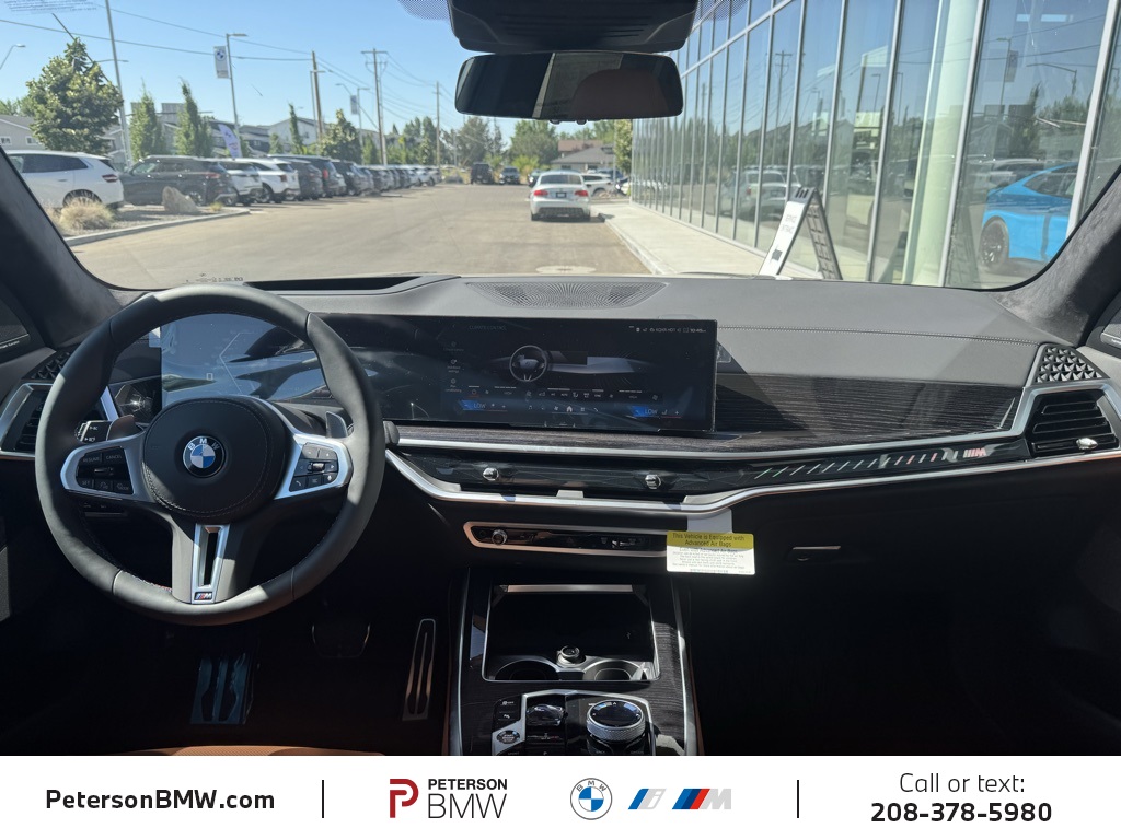 2026 Bmw X7 M60i photo 2