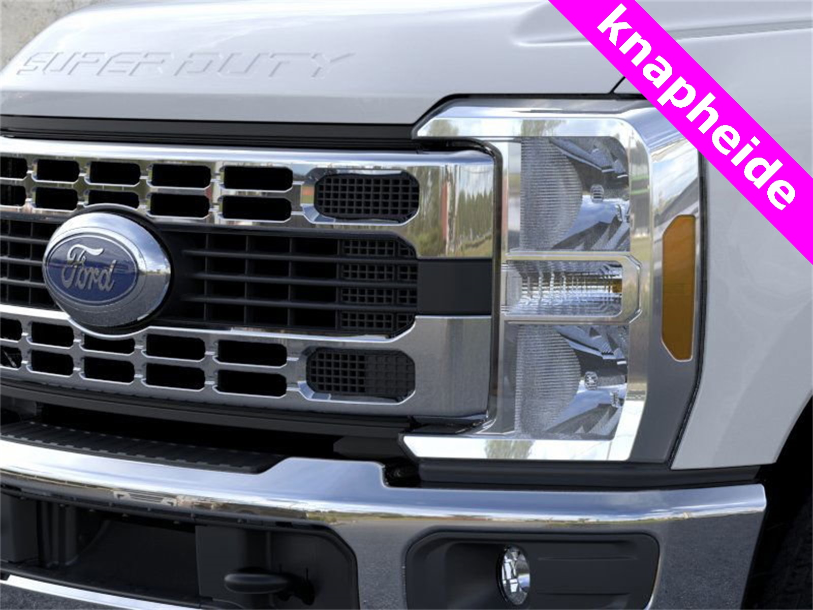 2025 Ford F-350 photo 3