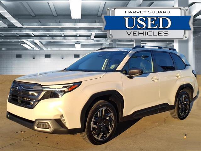 2025 Subaru Forester Limited's photo