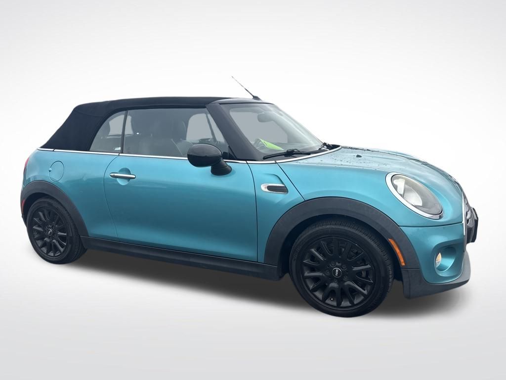 2016 MINI Cooper
